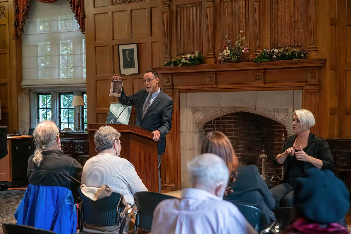 Lecture Series photo 13