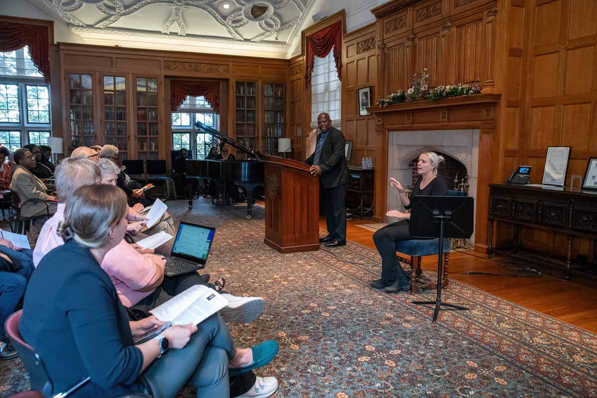 Lecture Series photo 11