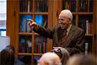 Lecture photo thumbnail 2025 - 30