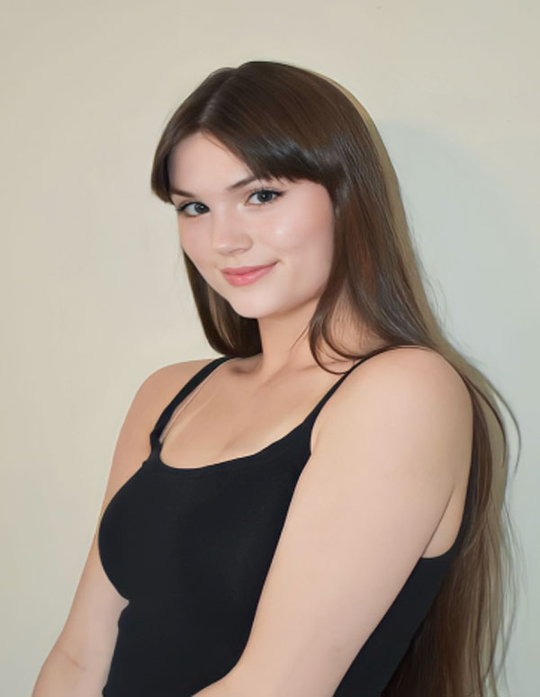 Emily Gilligan headshot