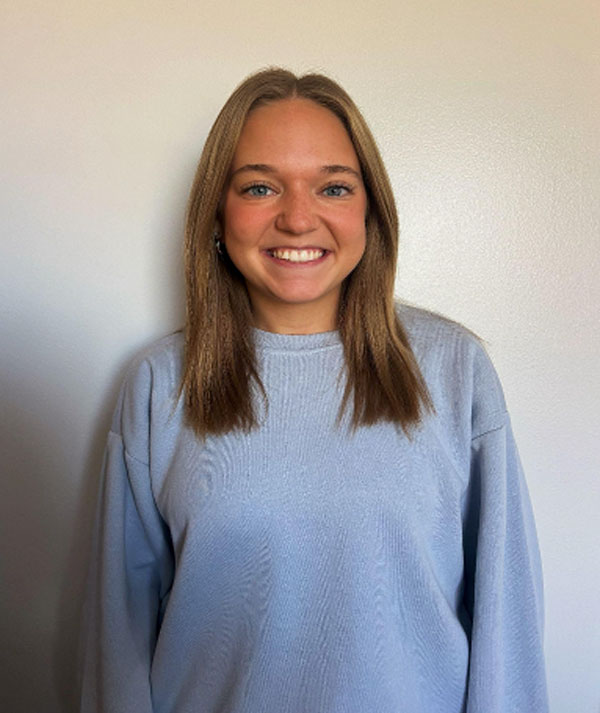 Emily Schulingkamp headshot