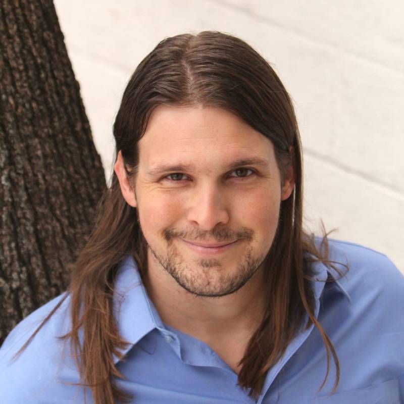 Photo of Clinton Peters