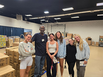 Students volunteering