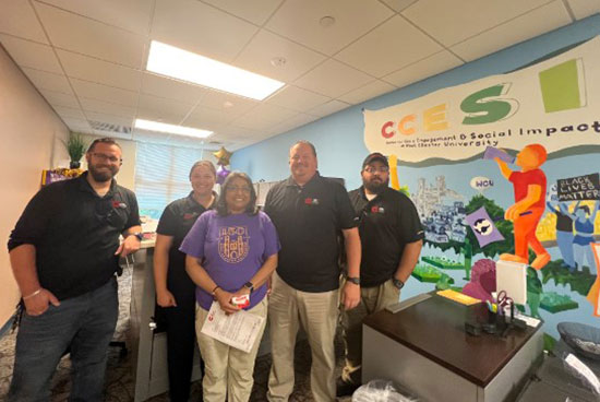 Resource Pantry team at Giant food store