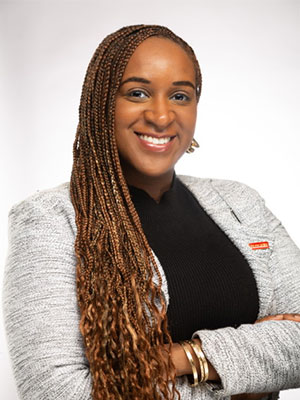 Dr. Shari Cunningham Headshot