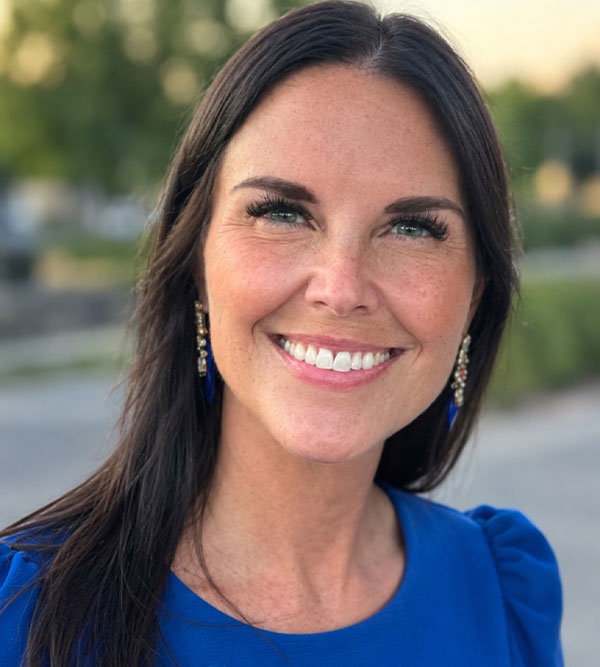 Nicole Stulak headshot
