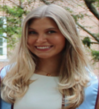 Jenna L. Headshot