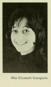 Elizabeth Giangiulio headshot